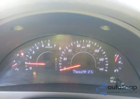 2011 Toyota Camry Le z USA, uszkodzony, nr VIN 4T1BF3EK9BU616418